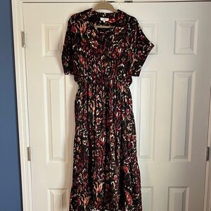 Entro Vibrant Abstract Maxi Dress